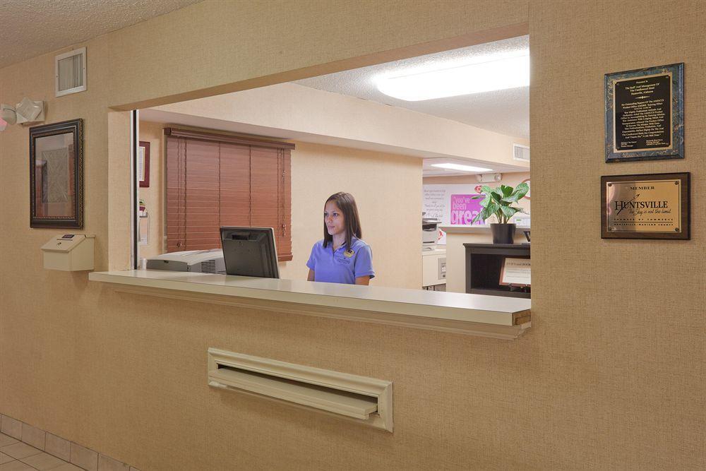 Candlewood Suites Sidney By Ihg Ngoại thất bức ảnh