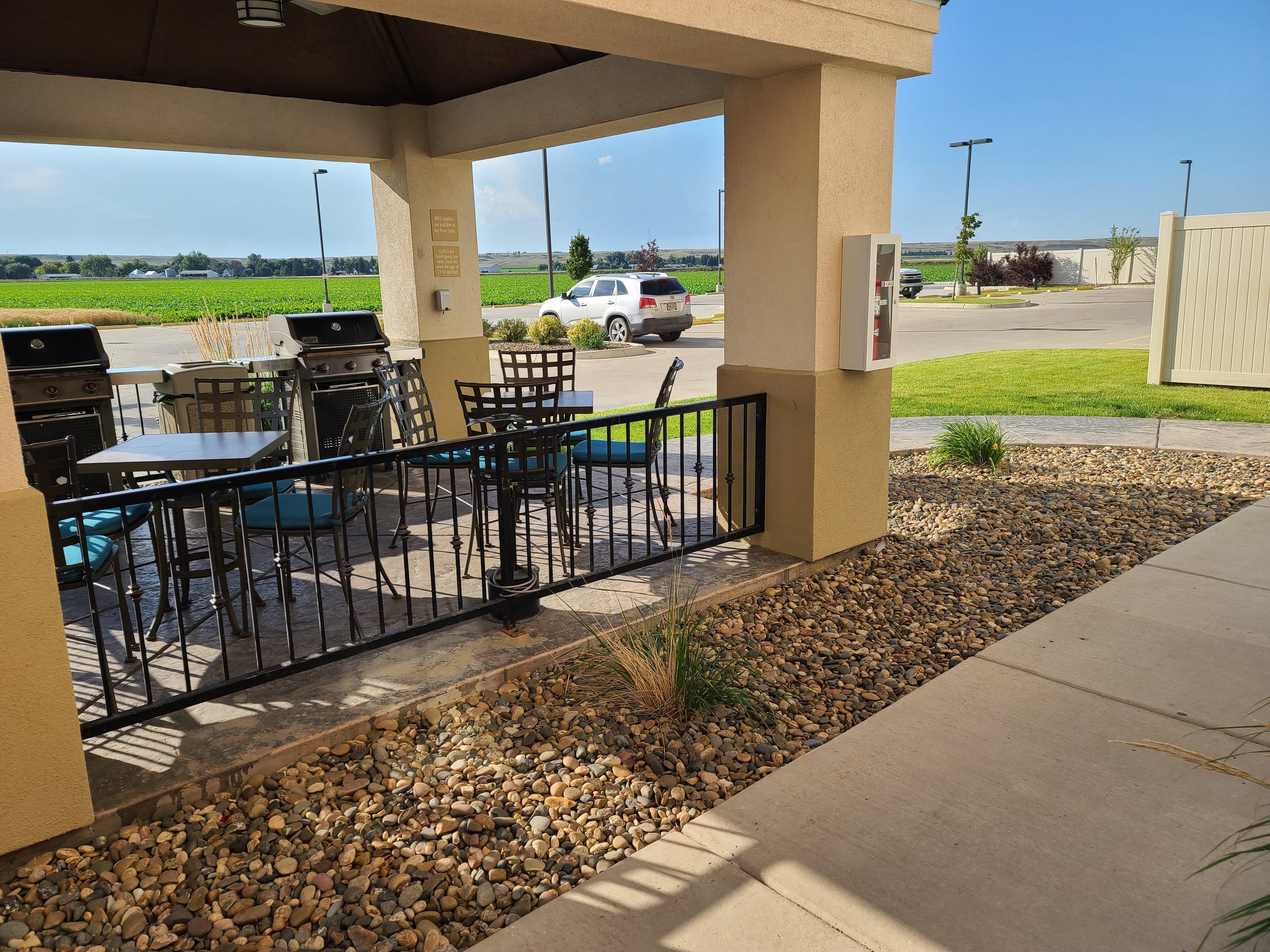 Candlewood Suites Sidney By Ihg Ngoại thất bức ảnh