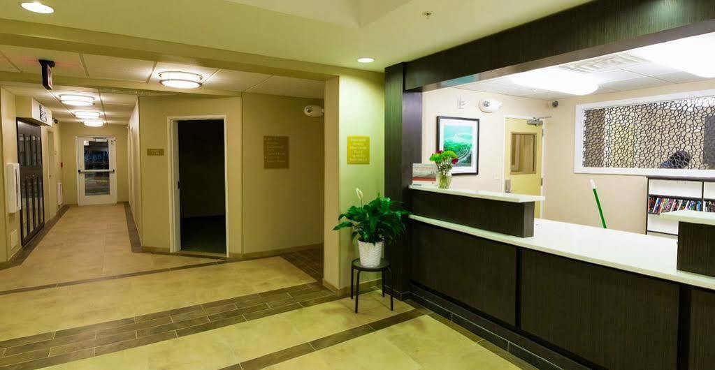 Candlewood Suites Sidney By Ihg Ngoại thất bức ảnh